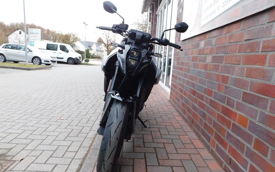 Neufahrzeug Suzuki GSX-8S - Bild 3