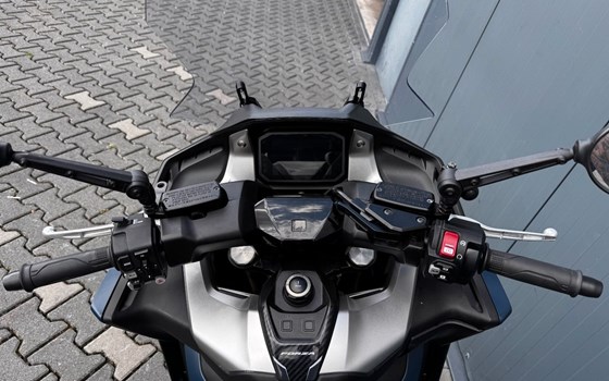Gebrauchtmotorrad Honda Forza 750 - Bild 5