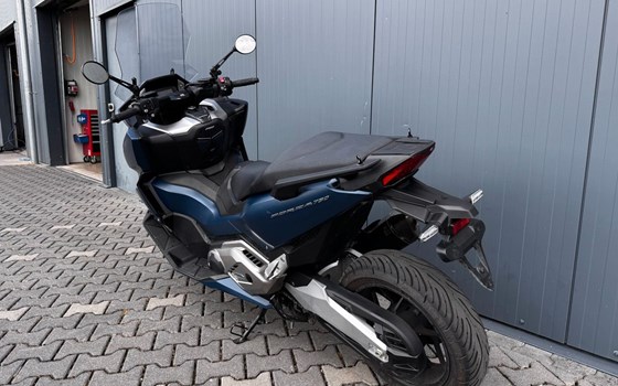 Gebrauchtmotorrad Honda Forza 750 - Bild 8