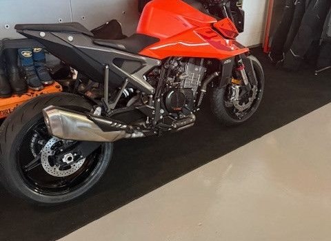 Neufahrzeug KTM 990 Duke - Bild 2