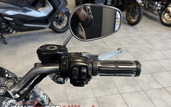 Gebrauchtmotorrad Harley-Davidson Sportster XL 1200C Custom - Bild 15