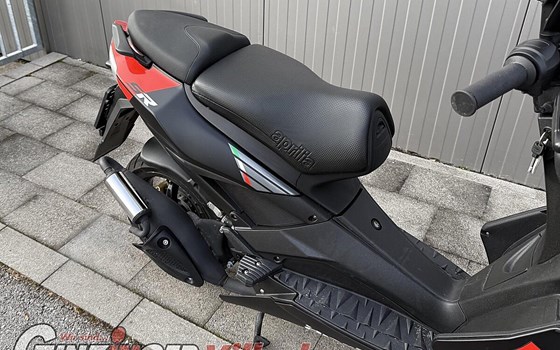 Gebrauchtmotorrad Aprilia SR 50 R - Bild 9
