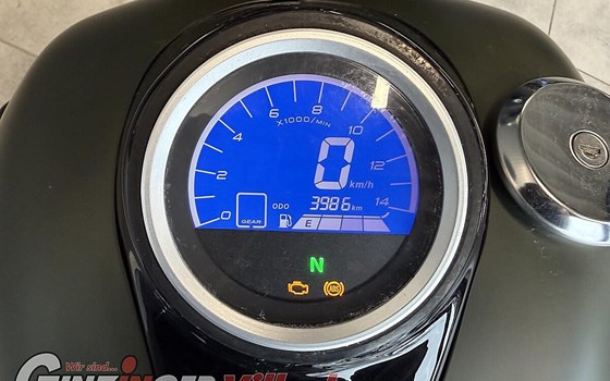 Gebrauchtmotorrad United Motors UM Renegade Commando 300 - Bild 10