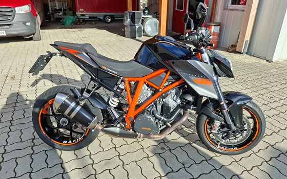 Gebrauchtmotorrad KTM 1290 Super Duke R - Bild 3