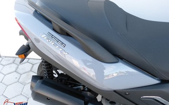 Gebrauchtmotorrad Yamaha Tricity 300 - Bild 3