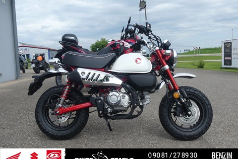 Spaßige A1 Naked Bikes