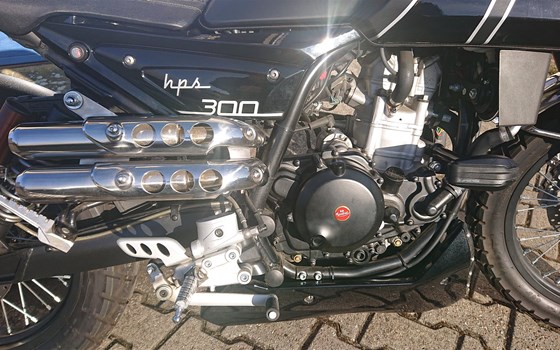 Gebrauchtmotorrad FB Mondial HPS 300 - Bild 5