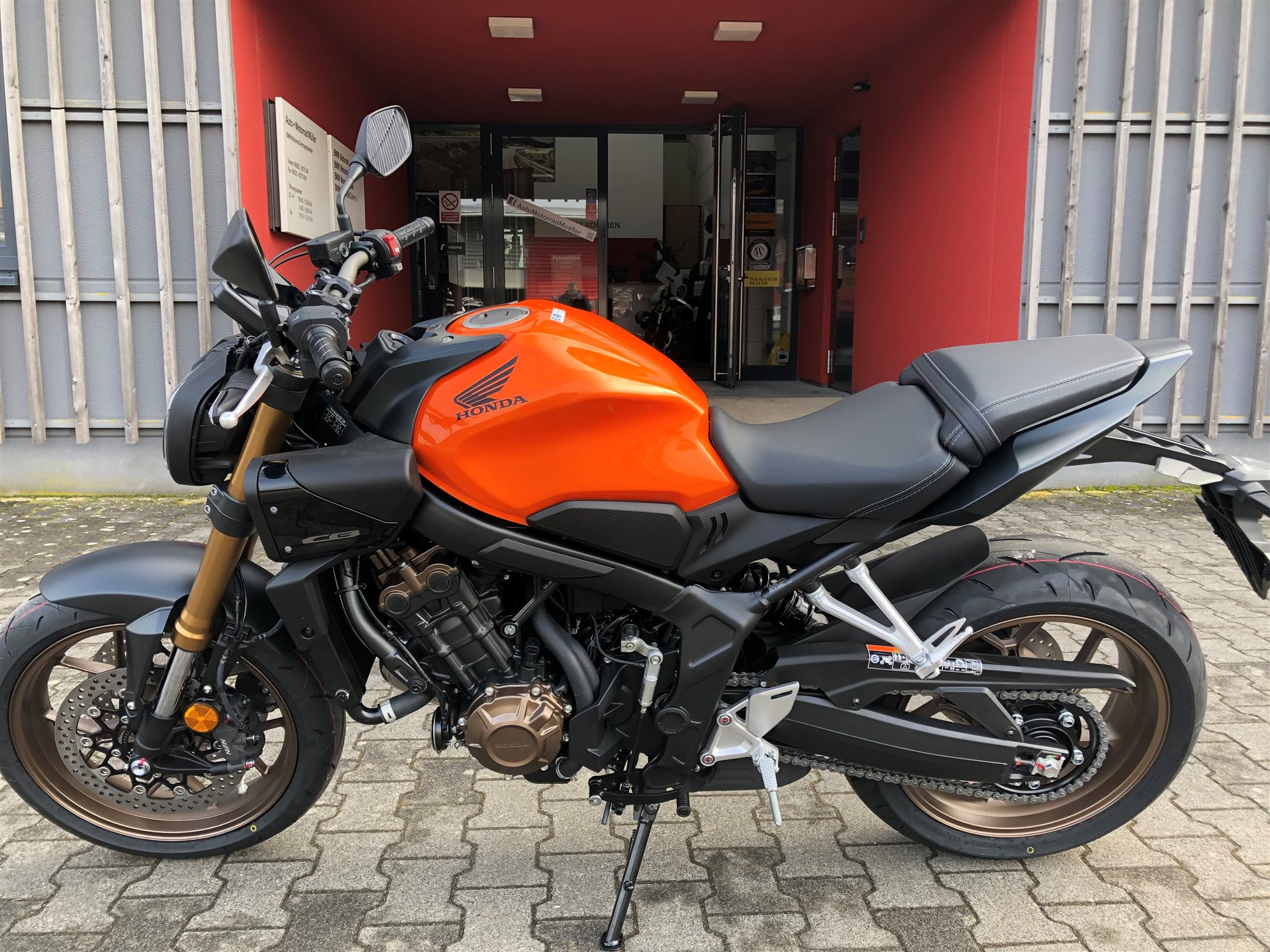 Honda CB650R E-Clutch