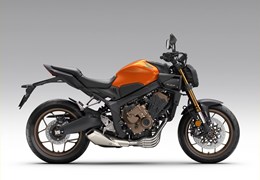 Neumotorrad Honda CB650R E-Clutch