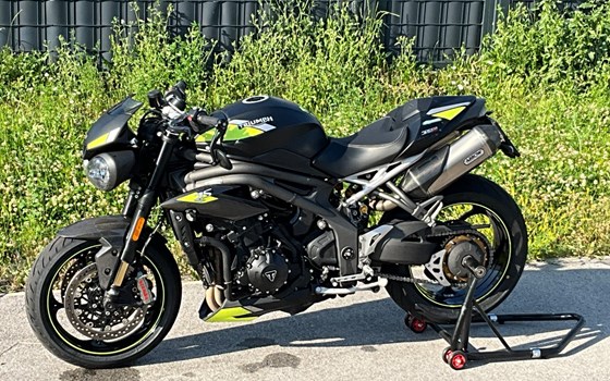 Gebrauchtmotorrad Triumph Speed Triple 1050 - Bild 6