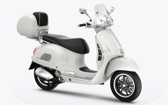 Gebrauchtmotorrad Vespa GTS 310 Super - Bild 1