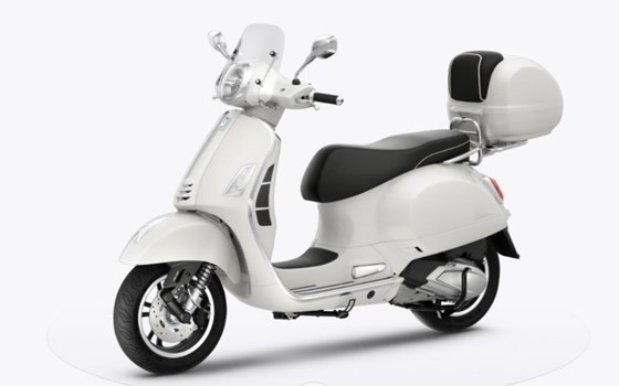 Gebrauchtmotorrad Vespa GTS 310 Super - Bild 3