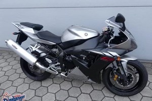 Angebot Yamaha R1