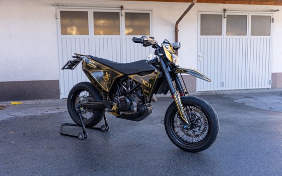 Gebrauchtmotorrad Husqvarna 701 Supermoto - Bild 2