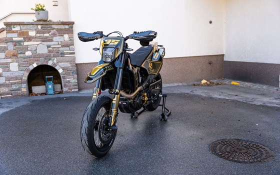 Gebrauchtmotorrad Husqvarna 701 Supermoto - Bild 5