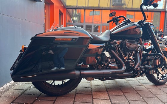 Gebrauchtmotorrad Harley-Davidson Touring Road King Special FLHRXS - Bild 3