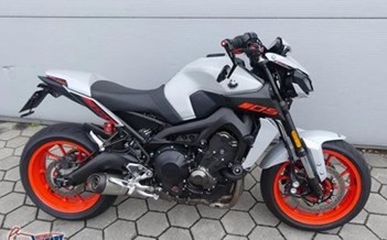 GEBRAUCHTFAHRZEUG Yamaha MT-09 35kW
