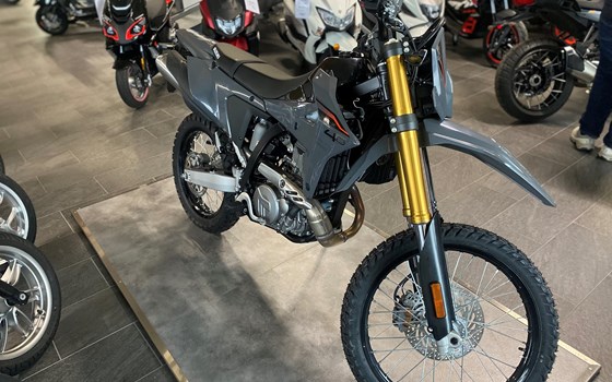 Neufahrzeug Suzuki DR-Z4S - Bild 10