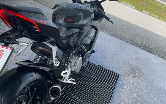 Gebrauchtmotorrad Ducati Panigale V2 - Bild 2