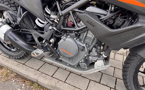 Gebrauchtmotorrad KTM 390 Adventure - Bild 8