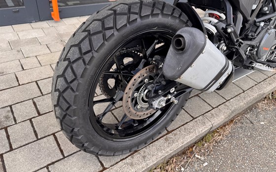 Gebrauchtmotorrad KTM 390 Adventure - Bild 9