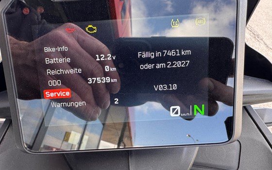 Gebrauchtmotorrad KTM 890 SMT - Bild 12