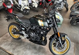 Neumotorrad Suzuki GSX-8TT