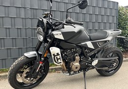 Gebrauchte Husqvarna Svartpilen 801