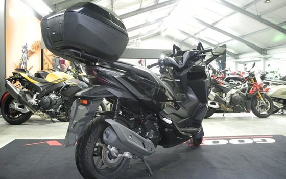 Gebrauchtmotorrad Honda Forza 125 - Bild 7