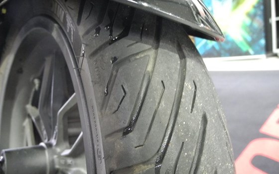 Gebrauchtmotorrad Honda Forza 125 - Bild 9