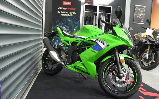Neufahrzeug Kawasaki Ninja 125 - Bild 9