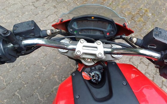Gebrauchtmotorrad Ducati Monster 696 - Bild 4