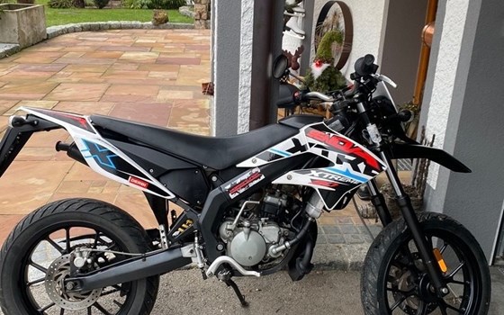 Gebrauchtmotorrad Derbi Senda DRD X-Treme 50 SM - Bild 1