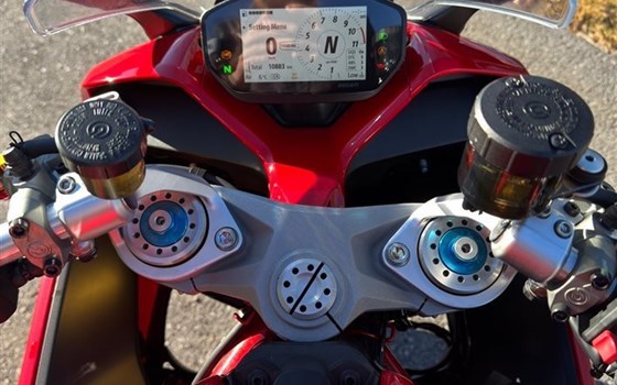 Gebrauchtmotorrad Ducati SuperSport 950 S - Bild 6