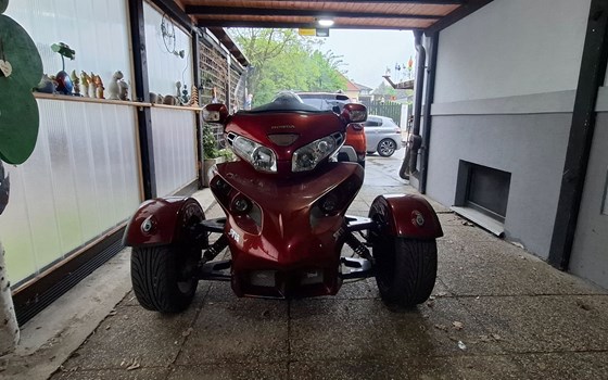 Gebrauchtmotorrad Honda GL 1800 Goldwing - Bild 1