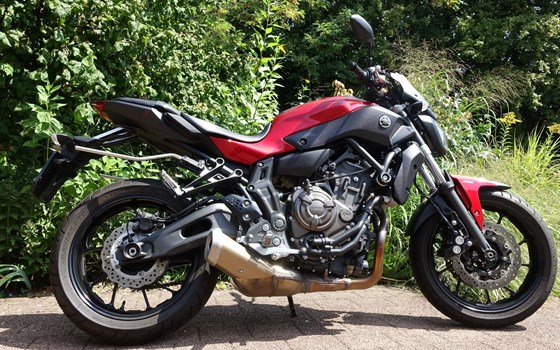 Motorrad Occasion Yamaha MT-07 - Bild 2