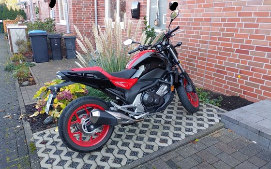 Gebrauchtmotorrad Honda NC750S - Bild 1