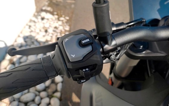 Gebrauchtmotorrad Suzuki GSX-8S - Bild 8