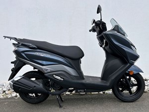 Suzuki Burgman Street 125EX