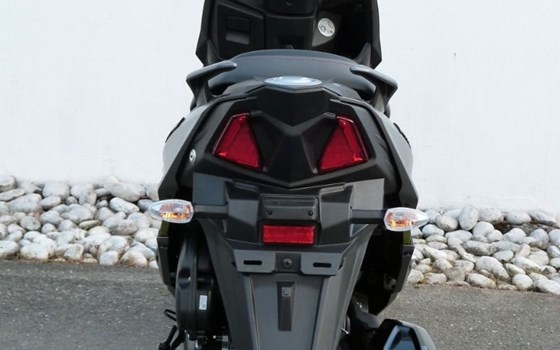 Gebrauchtmotorrad Suzuki Avenis 125 - Bild 4