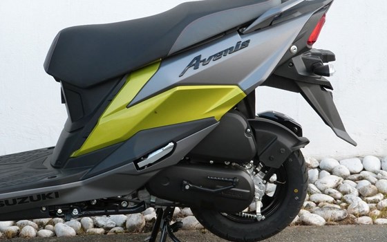 Gebrauchtmotorrad Suzuki Avenis 125 - Bild 9