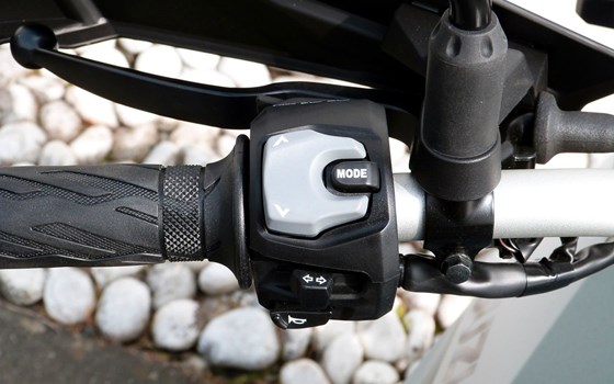 Gebrauchtmotorrad Suzuki V-Strom 800DE - Bild 15