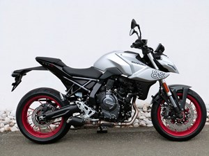 Suzuki GSX-8S
