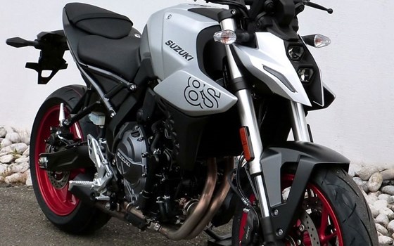 Gebrauchtmotorrad Suzuki GSX-8S - Bild 5