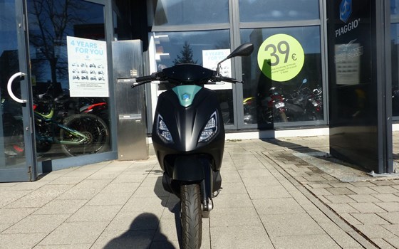Gebrauchtmotorrad Piaggio 1 - Bild 1