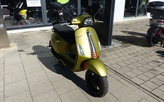 Gebrauchtmotorrad Vespa Sprint - Bild 3