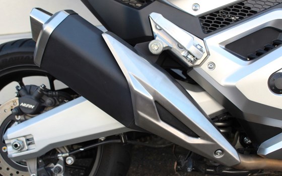 Gebrauchtmotorrad Honda Forza 750 - Bild 13