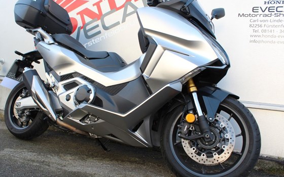 Gebrauchtmotorrad Honda Forza 750 - Bild 3