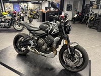 Gebrauchtmotorrad Triumph Trident 660