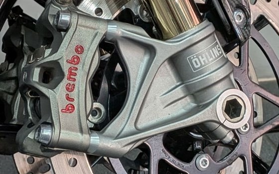 Gebrauchtmotorrad Triumph Speed Triple 1200 RR - Bild 9